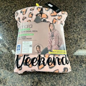 Esmara Ladies Plush Fleece "Weekend Club" XL Casual Dress